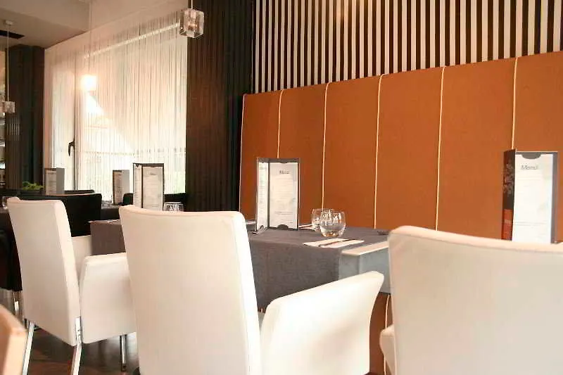 ***  Nuria Hotel Tarragona Spain