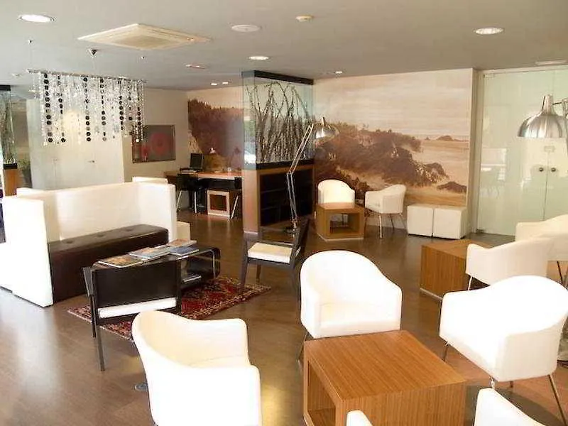 Nuria Hotel Tarragona 3*,
